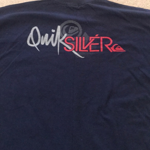 Quicksilver Tshirt - Picture 2 of 2